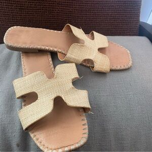 Nicole Miller Tan Woven Linen Burlap straw Sandals - 9